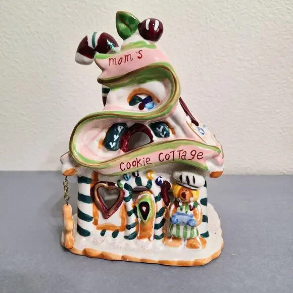 Blue Sky Clayworks Christmas Gingerbread House MOM'S COOKIE COTTAGE Tea Light - Picture 1 of 8